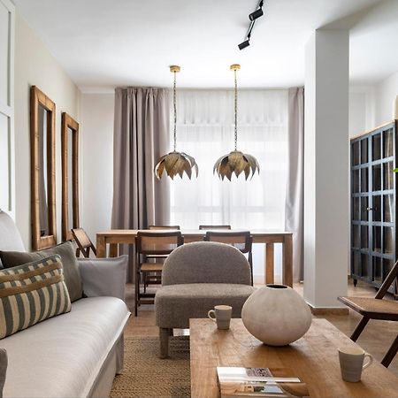 Magno Apartments Munoz Olive Севилья Экстерьер фото