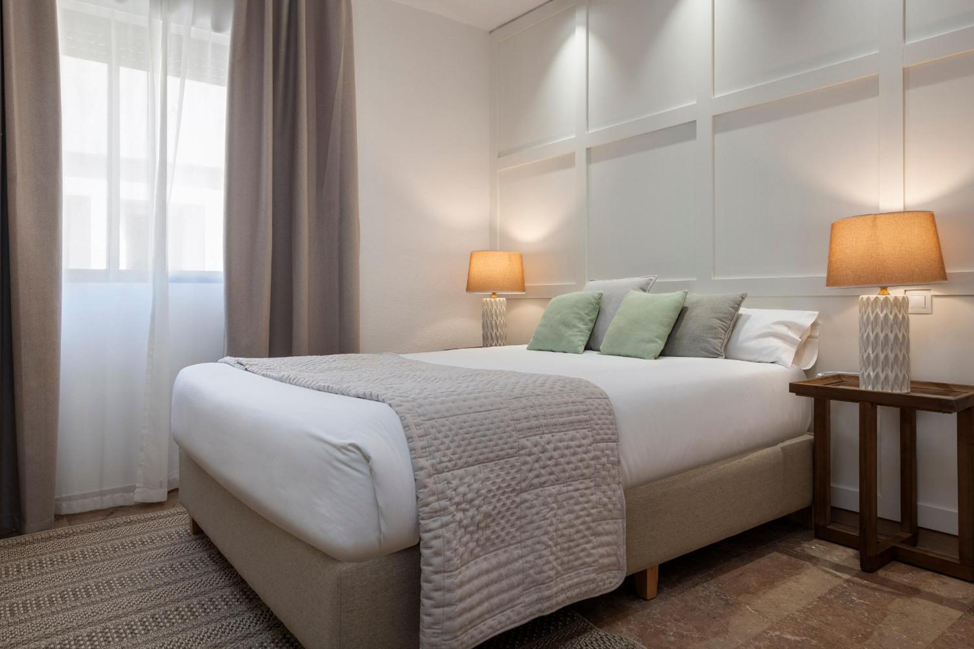 Magno Apartments Munoz Olive Севилья Экстерьер фото